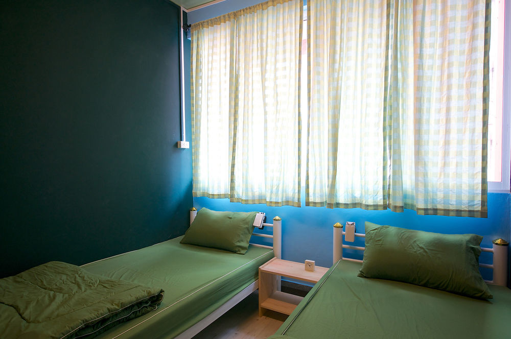Nacorn Hostel Bangkok Exterior photo